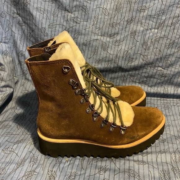 All Black suede and faux shearling hiking boots size 38 - Picture 3 of 9